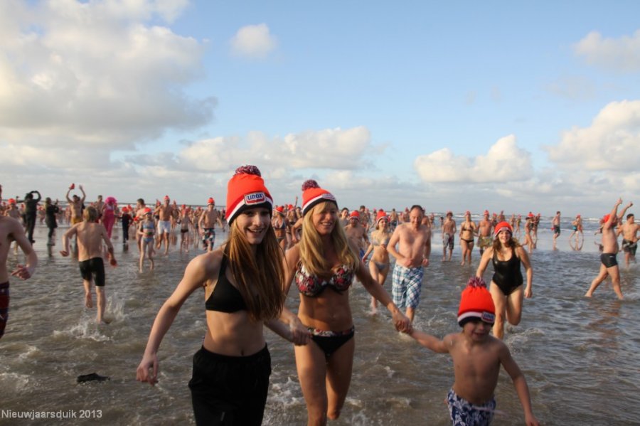 Nieuwjaarsduik 2 Nederzand(T) Noordwijk